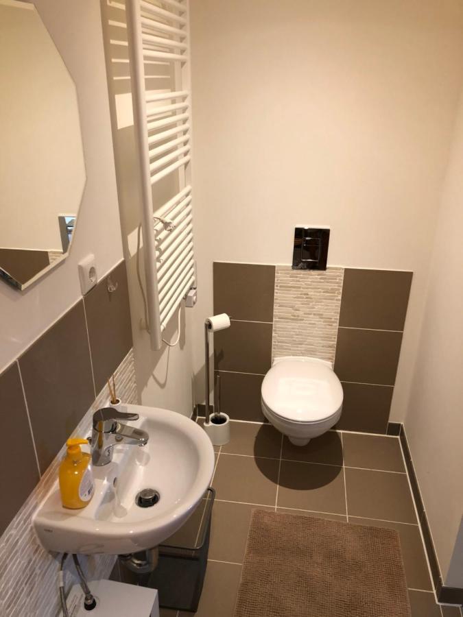 Loft Mit 2 Schlafzimmern Und E- Ladestation Lejlighed Fürth Eksteriør billede