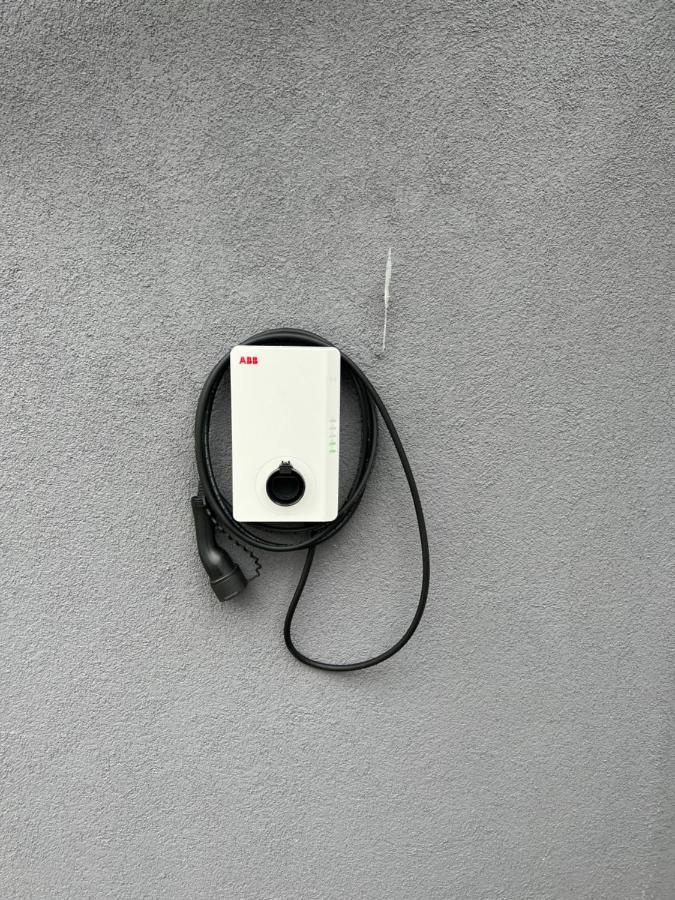 Loft Mit 2 Schlafzimmern Und E- Ladestation Lejlighed Fürth Eksteriør billede