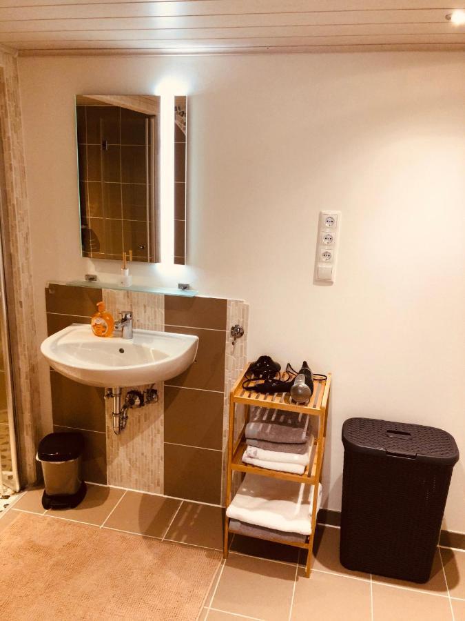 Loft Mit 2 Schlafzimmern Und E- Ladestation Lejlighed Fürth Eksteriør billede